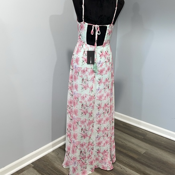 Fashion Nova Grow Matter What floral maxi dress size small mint pink NEW - Picture 8 of 16
